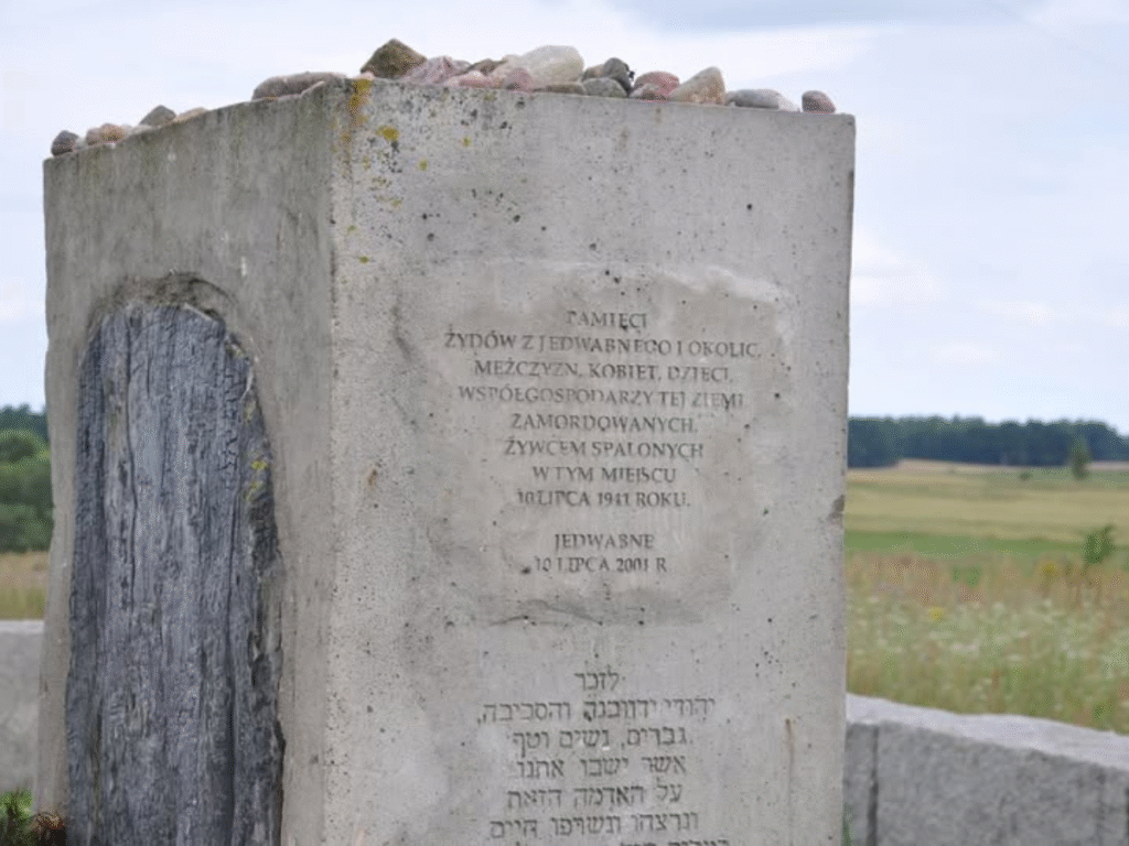 Monument in Jedwabne