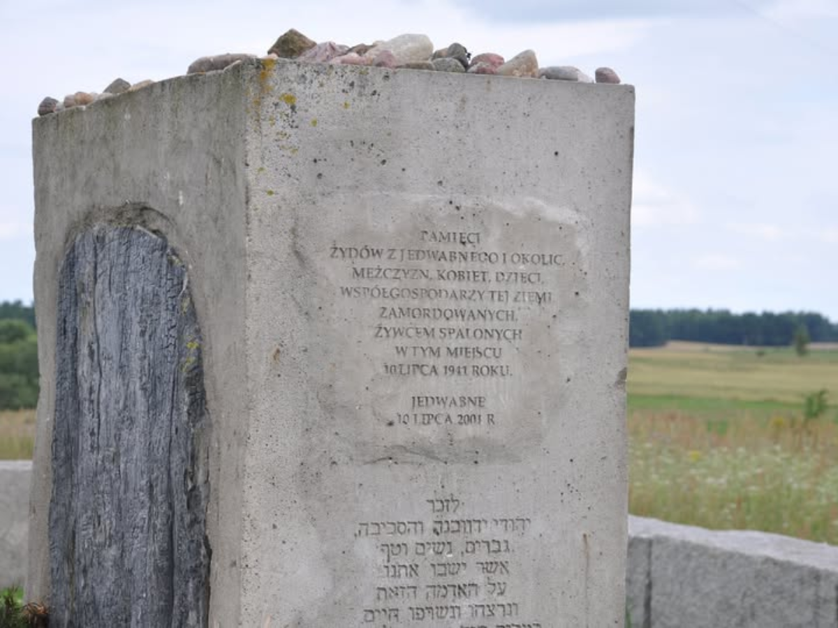 Monument in Jedwabne